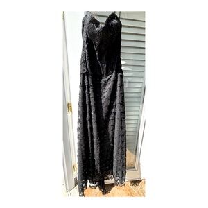 Lillie Rubin Sweetheart Beaded Lace Gown